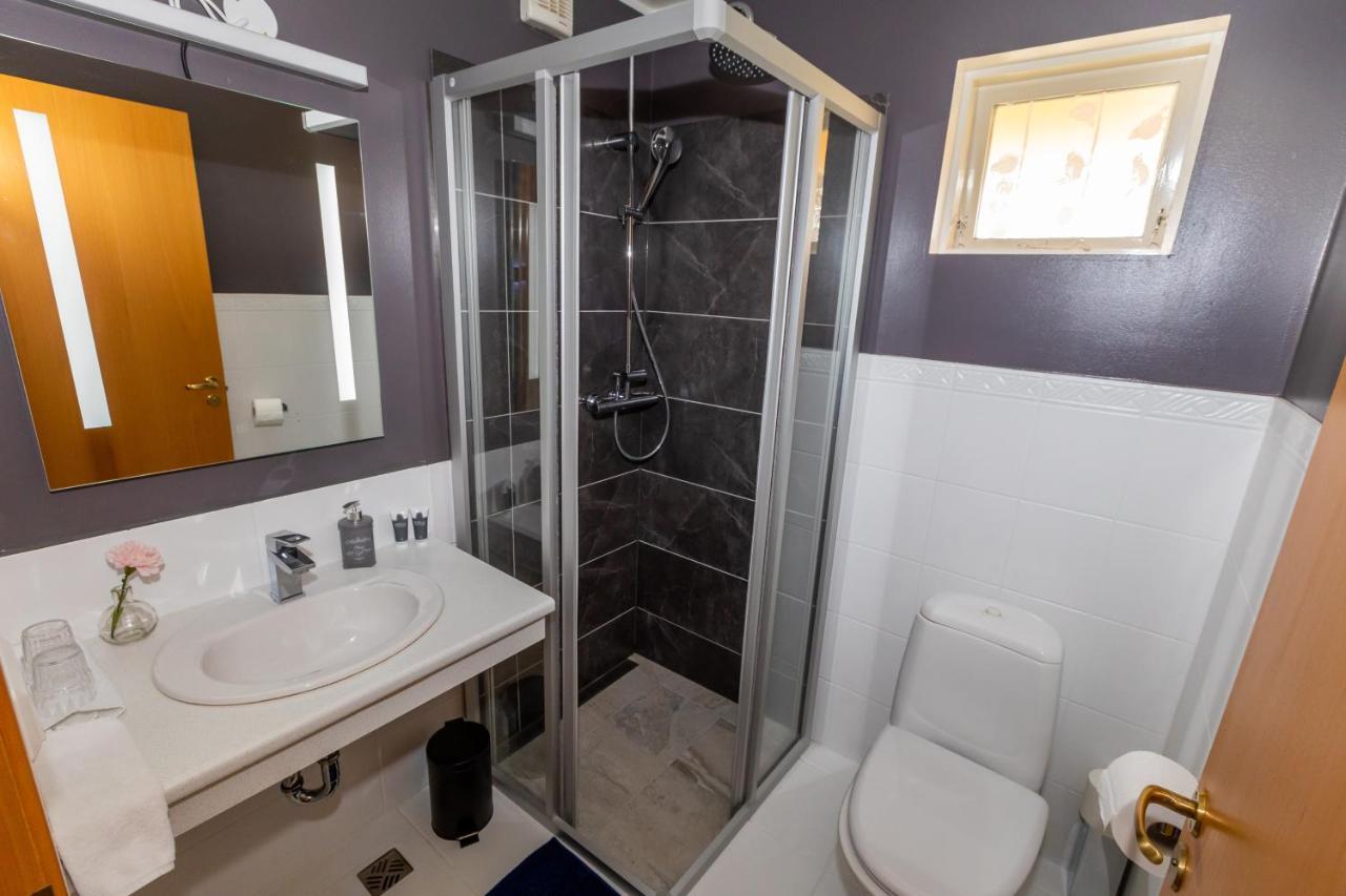 Hotel North آكيورِيْري المظهر الخارجي الصورة
